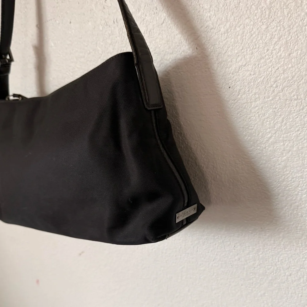 Vintage Coach 7406 Mercer Zip Shoulder Bag Black Fabric w/ Black leather accents